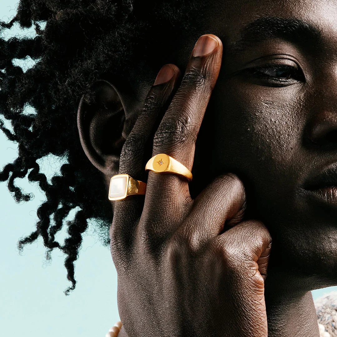 Gold Diamond Signet Ring - Image 5