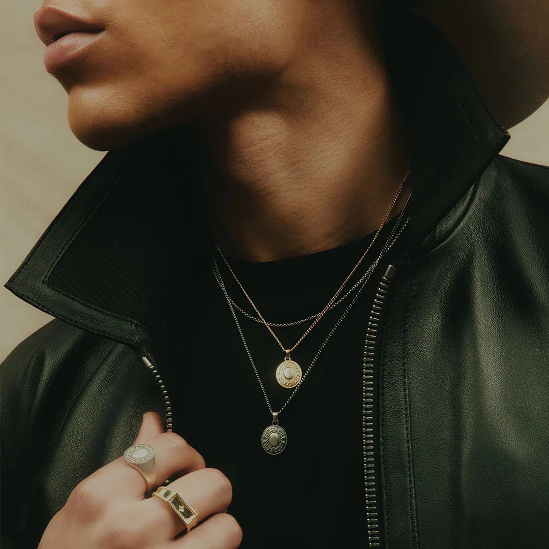 Gold Saloon Necklace - Image 5