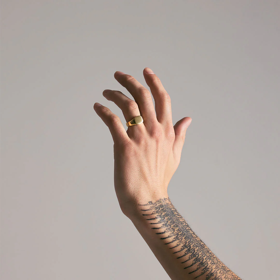 Gold Signet Ring - Image 7