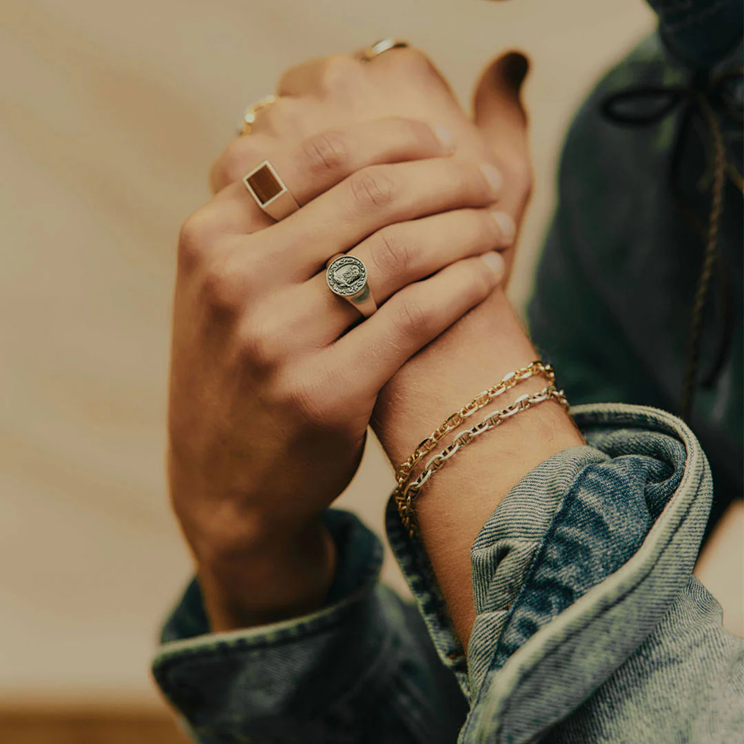 Gold Wanted Bracelet - Image 5