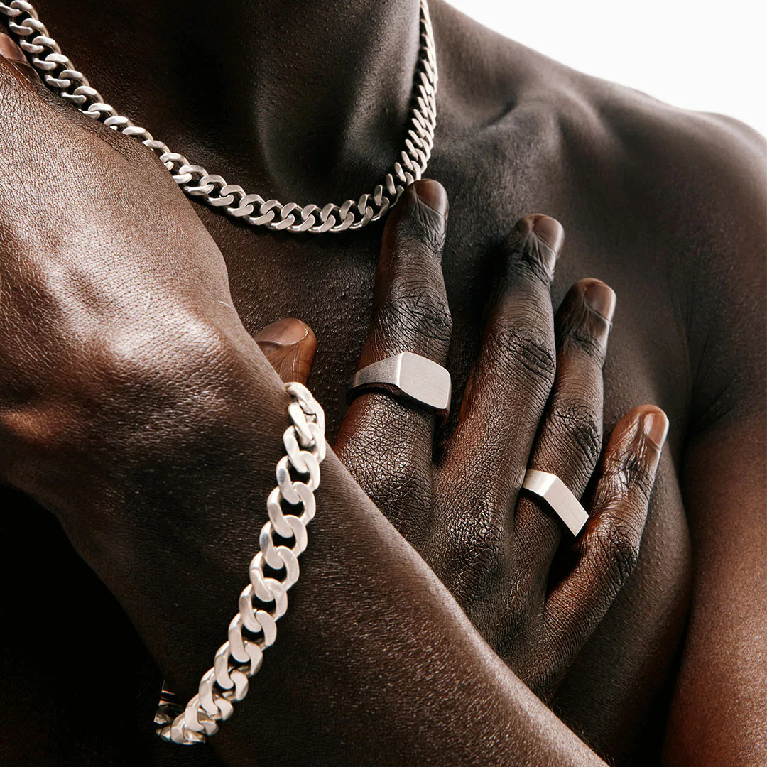 Silver Brushed Rectangle Ring - Image 5