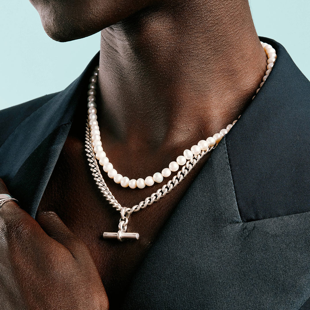 Silver Curb T-Bar Necklace - Image 5