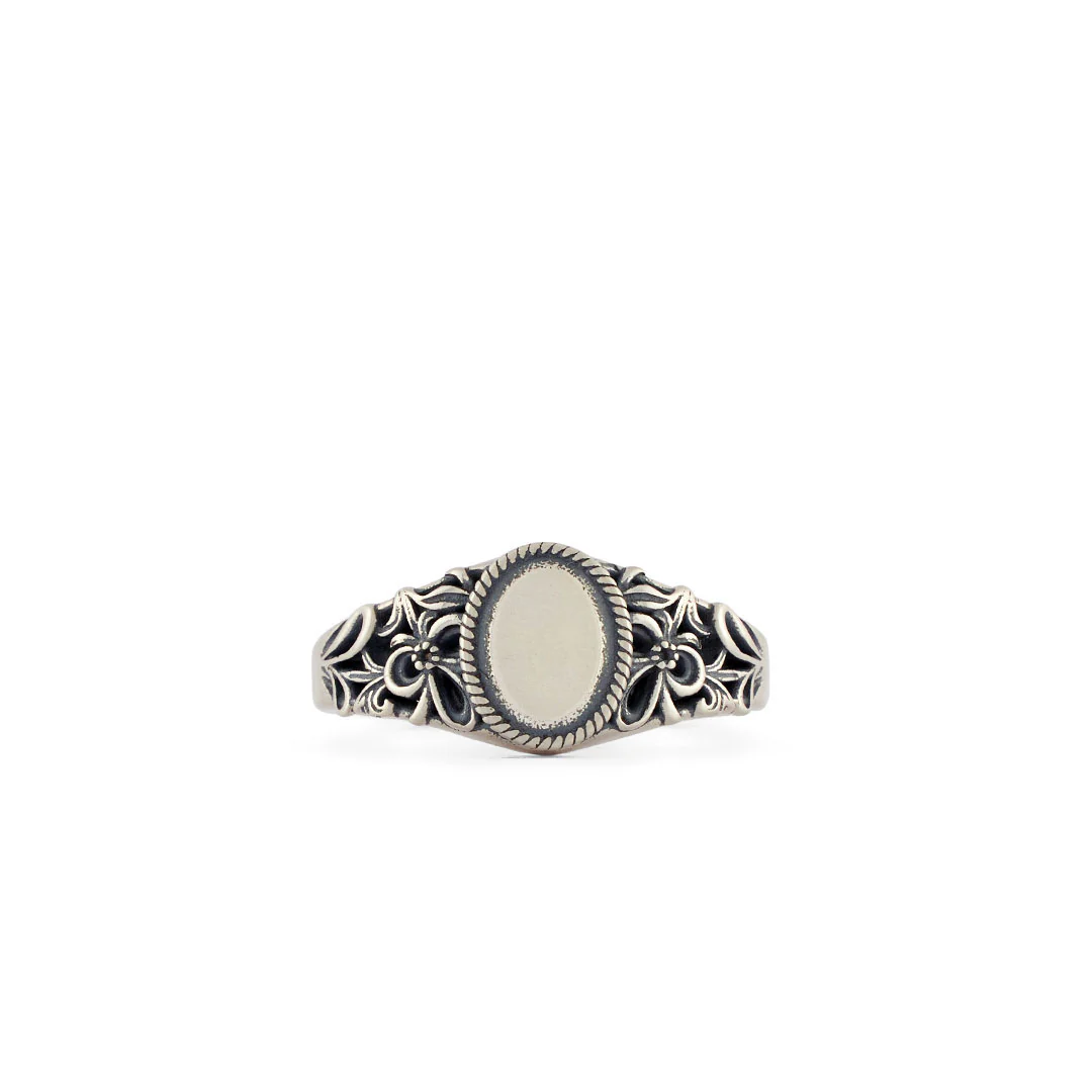 Silver Lace Ring - Image 3