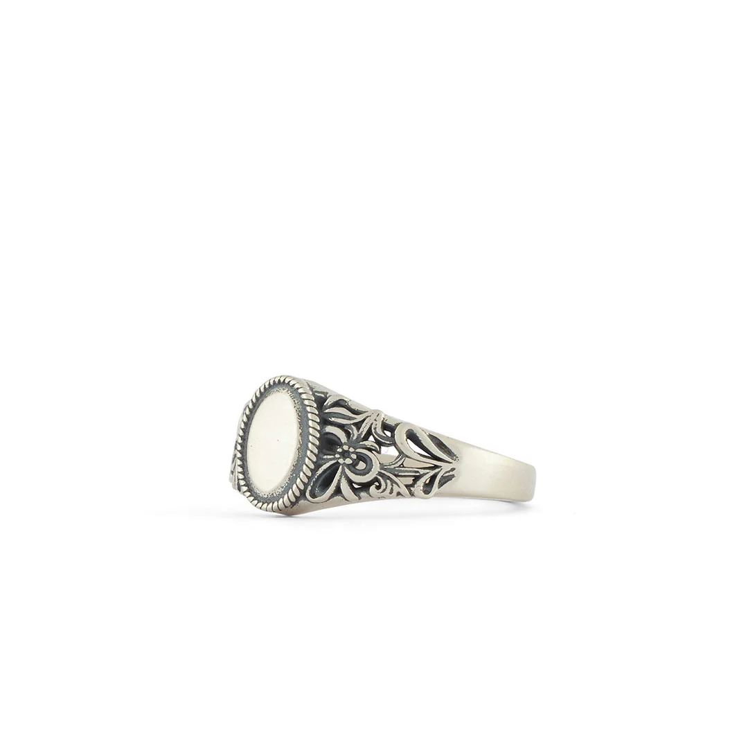 Silver Lace Ring - Image 4