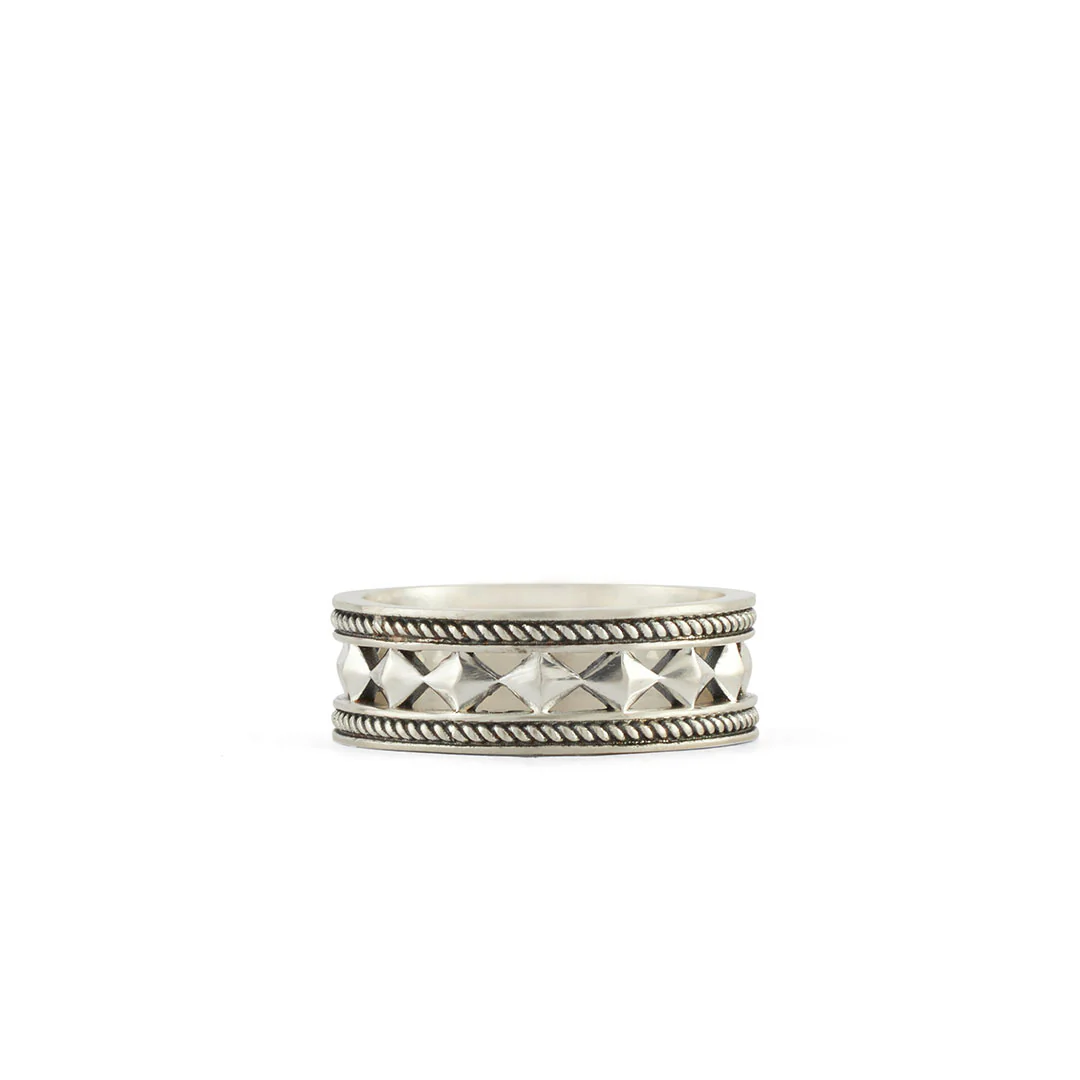 Silver Regal Ring - Image 3