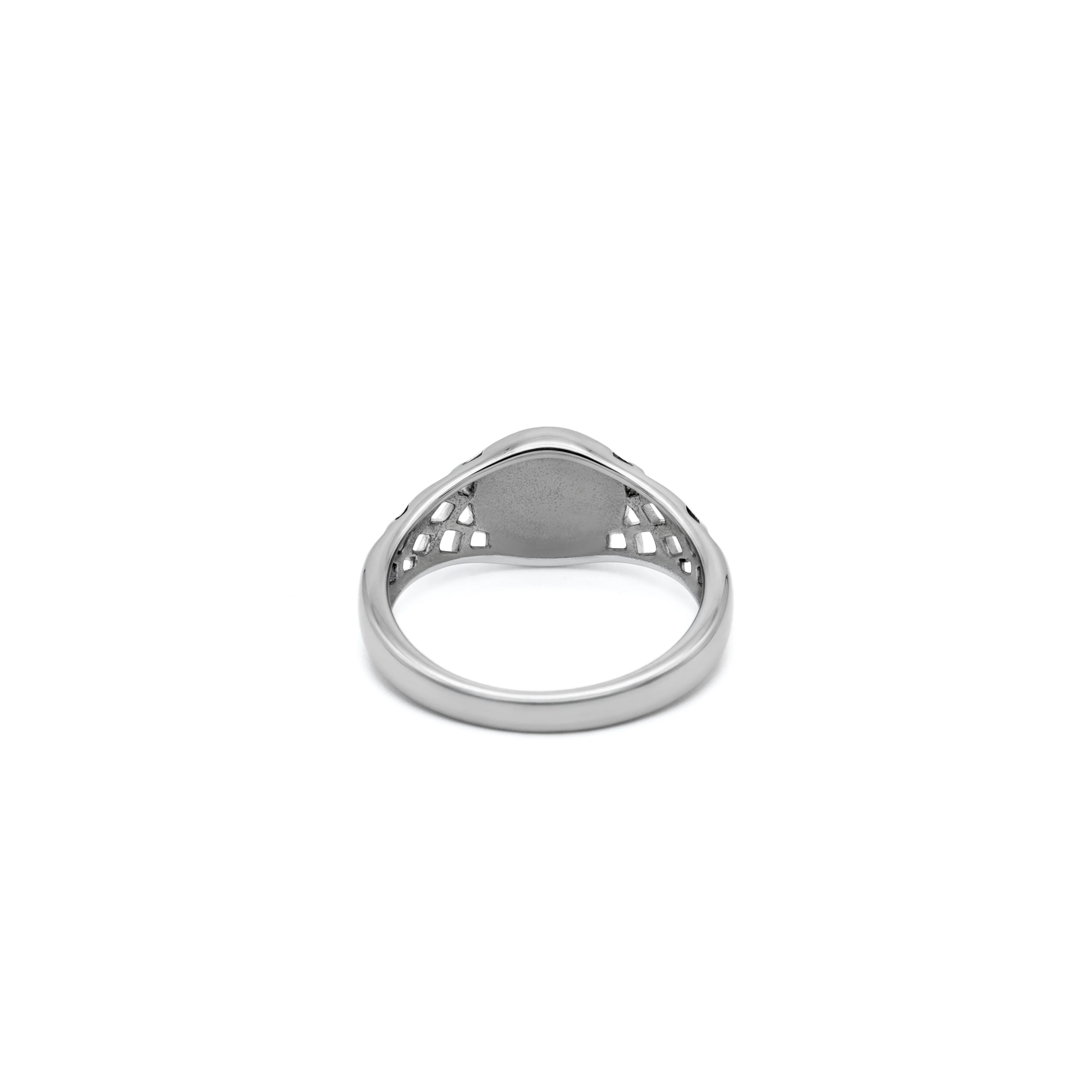Silver Rose Sovereign Ring - Image 5